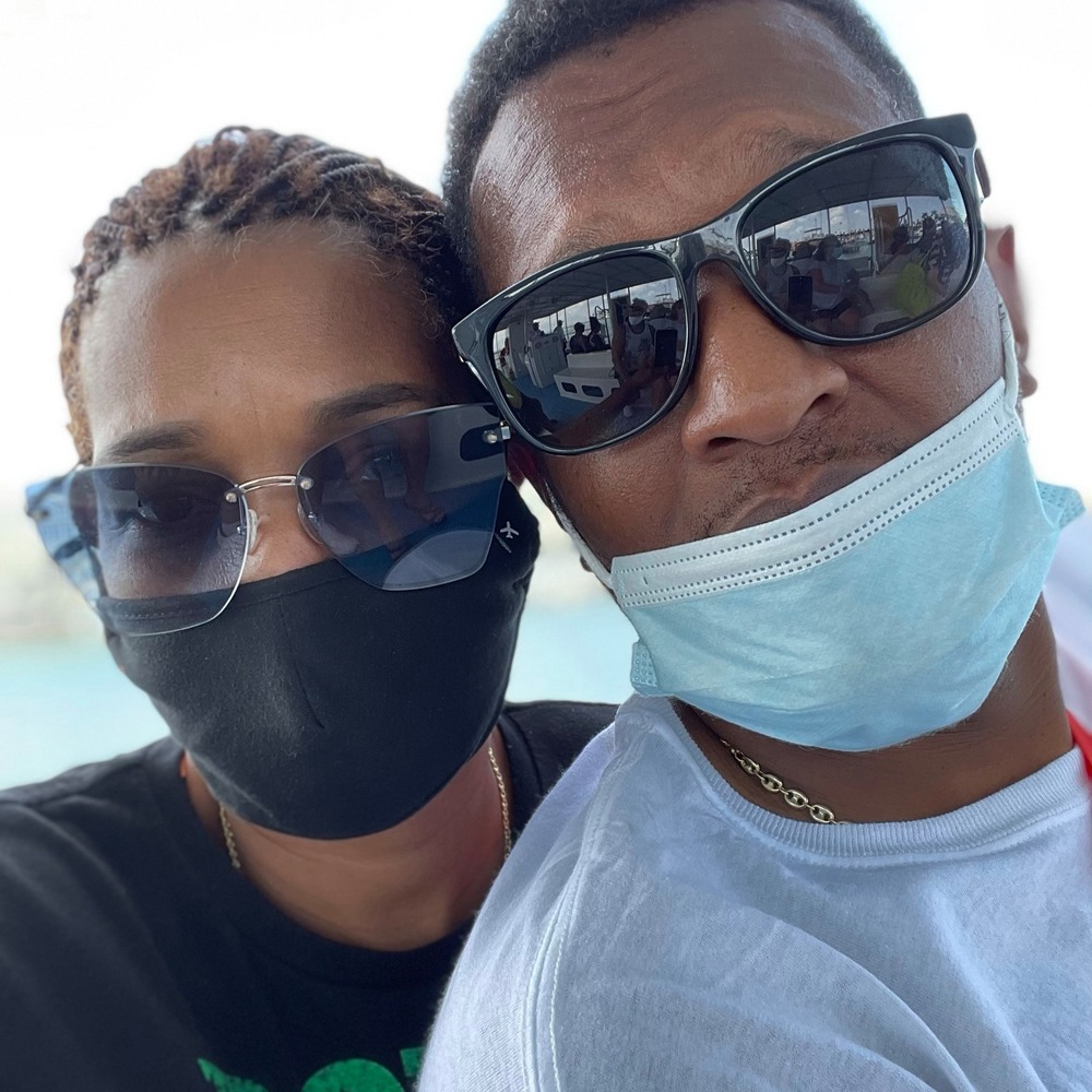 Meet your Posher, Roscoe la